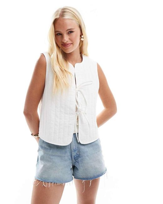 Pieces White Lightweight Quilted Tie Front Summer Gilet