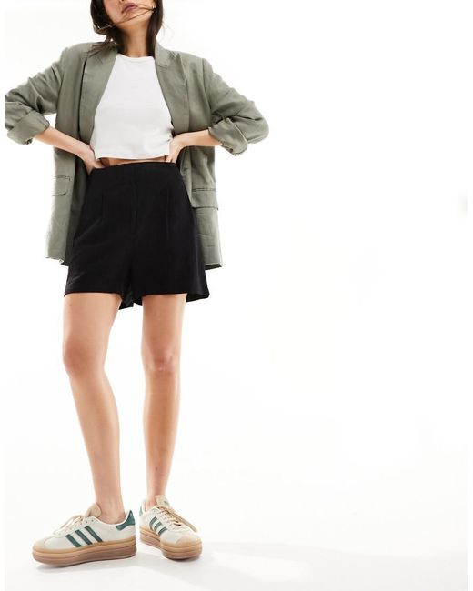 ASOS Black Tailored Linen Pleated Shorts