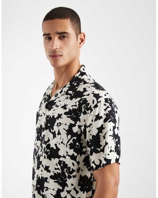 JJ Rebel Black Short Sleeve Shirt With Floral Print for men