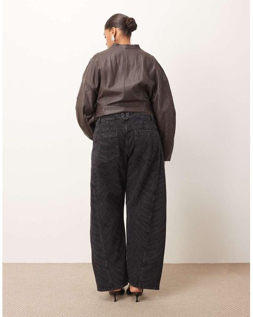 ARRANGE Brown Curve Franklyn Seam Detail Barrel Jean