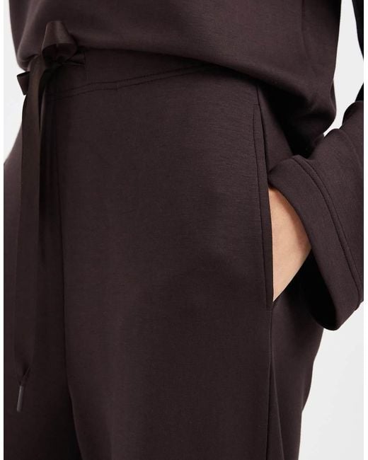 Vero Moda Brown Super Soft Tie Waist Wide Leg jogger Co-ord