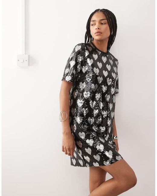 Noisy May Natural Heart Detail Sequin T-shirt Dress