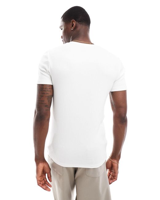 T-shirt attillata a coste bianca di ASOS in White da Uomo