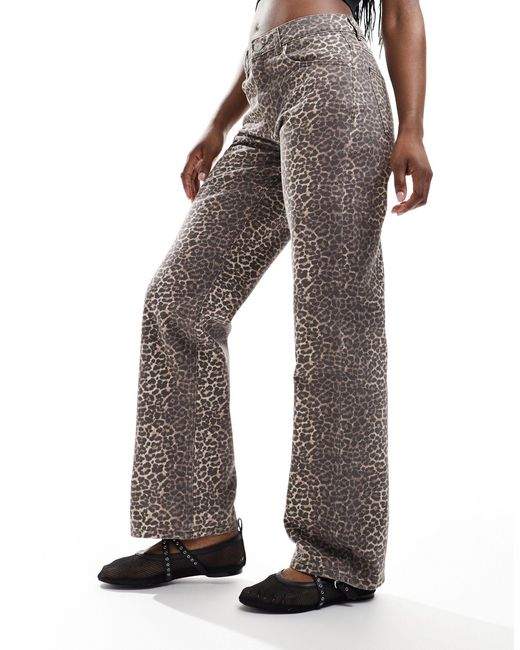 Jean ample à imprimé léopard - marron Pull&Bear en coloris Brown
