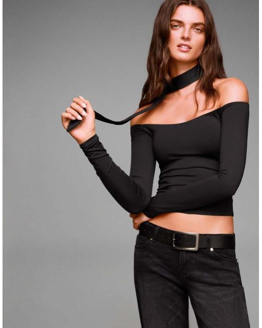 Bershka T-Shirt Met Lange Mouwen En Sjaaldetail in het Gray