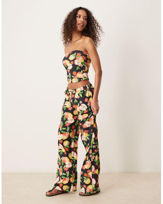 ASOS Natural – hose mit weitem bein und früchte-print, kombiteil