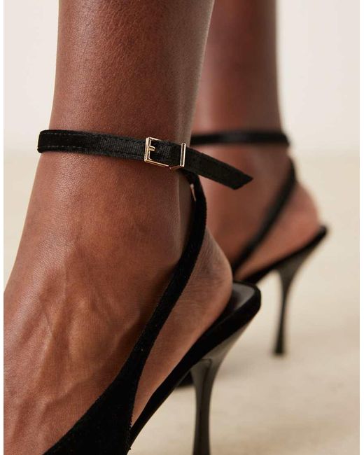 Glamorous Brown Tie Leg Heeled Shoes