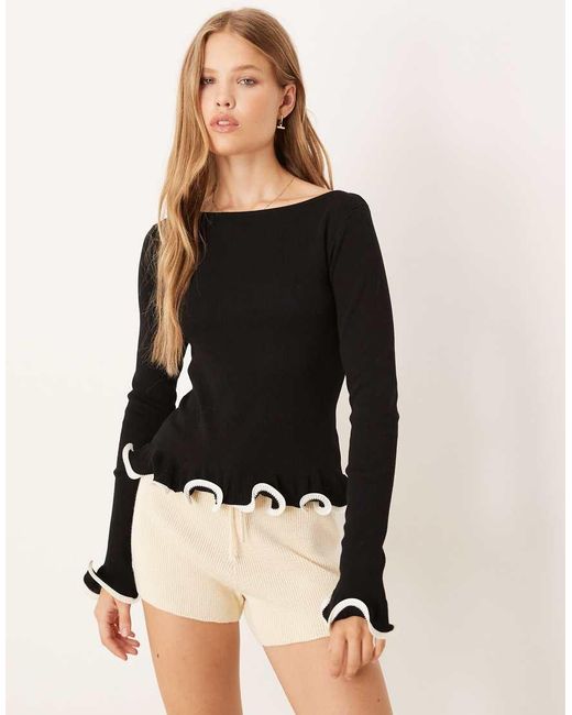 Gina Tricot Black Long Sleeve Flared Cuffs Knitted Top
