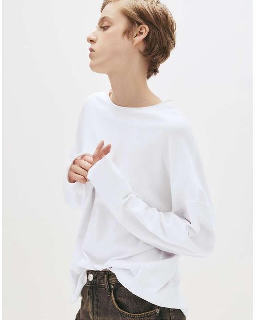 T-Shirt Oversize A Maniche Lunghe Bianca di Pull&Bear in White