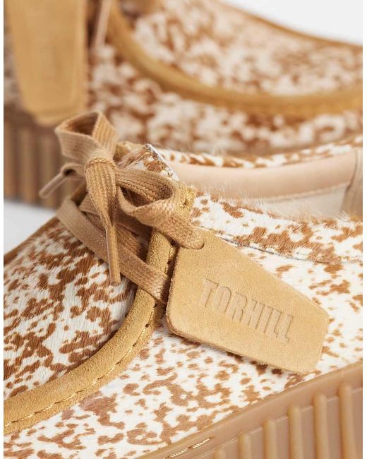 Clarks Natural Torhill Bee Shoes