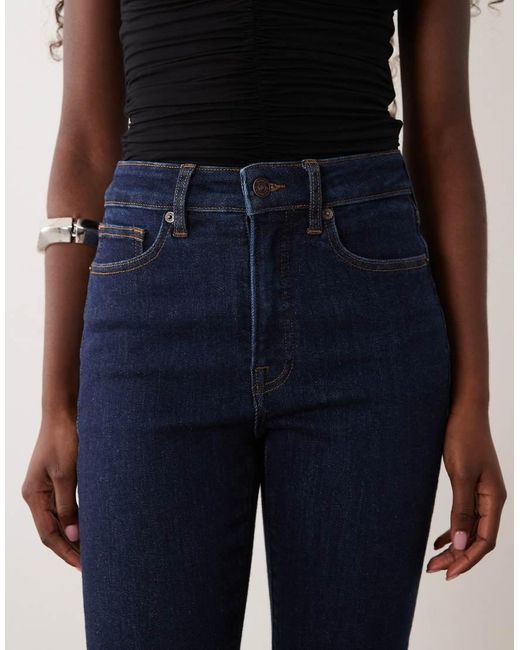 GOOD AMERICAN Blue Good Legs Straight Leg Jeans
