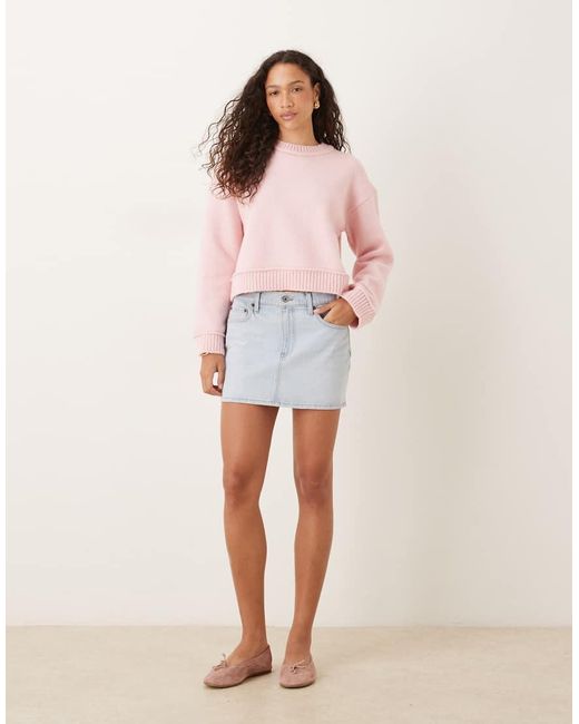 Jersey Extragrande Con Bordes Anchos De Canalé De Punto De ASOS de color Pink