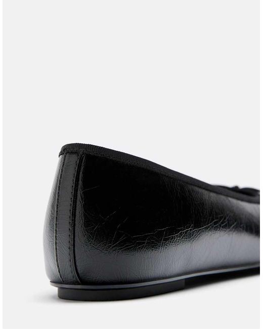 Stradivarius White Bow Detail Leather Effect Ballet Pumps
