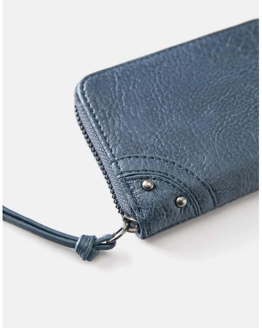 Pull&Bear Blue Studded Wallet