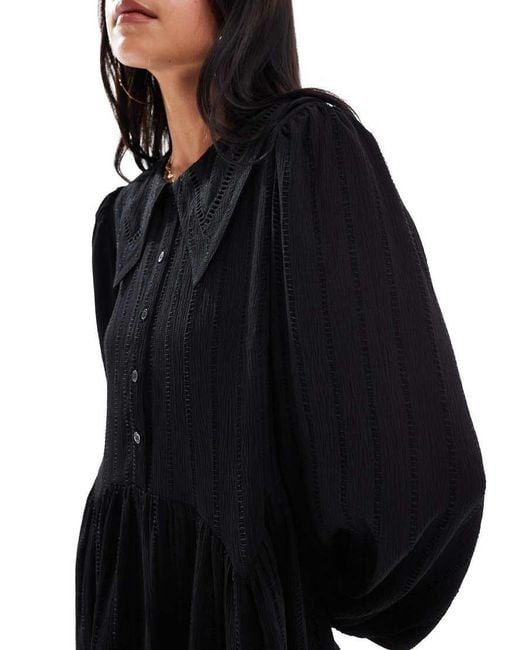 Wednesday's Girl Black Textured Collar Detail Mini Smock Dress