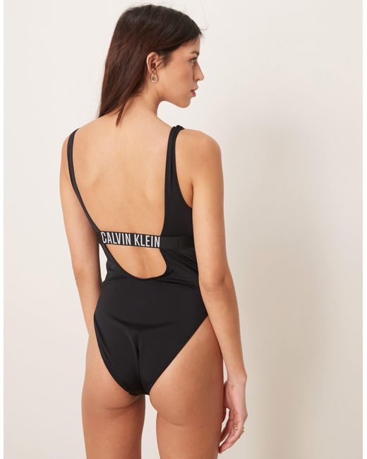 Intense power - maillot 1 pièce à découpe - pvh Calvin Klein en coloris Natural
