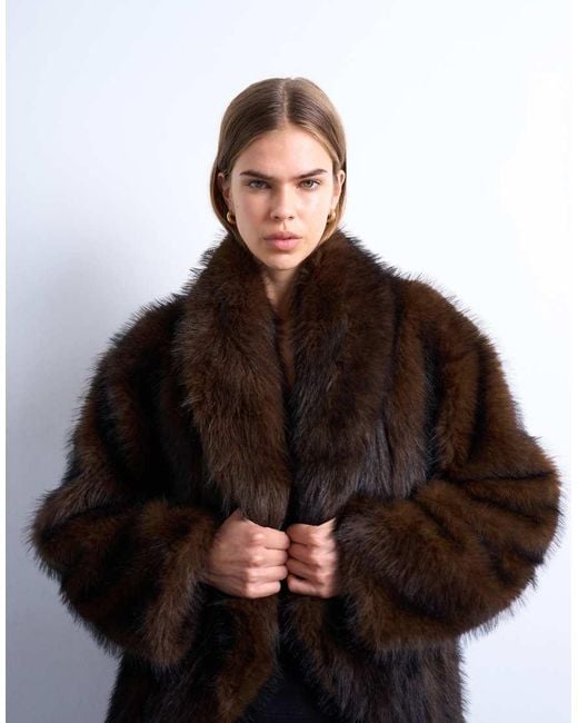 TOPSHOP Halflange Jas Van Imitatiebont Met Sjaalkraag in het Black