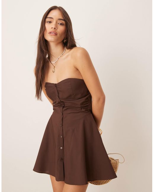 Robe bandeau courte avec empiècement froncé - chocolat ASOS en coloris Natural
