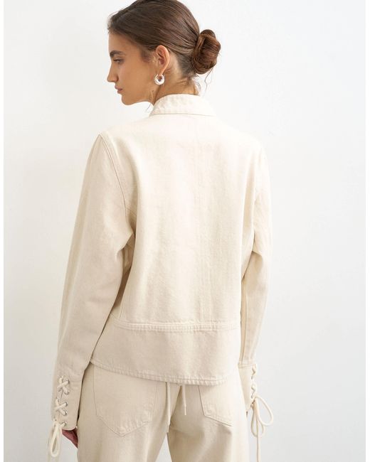 TOPSHOP Natural Denim Cropped Button Down Jacket