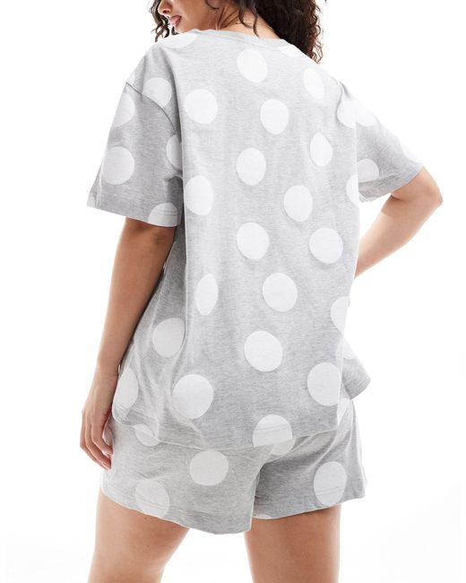 Set pigiama oversize mélange a pois con t-shirt e pantaloncini di ASOS in White