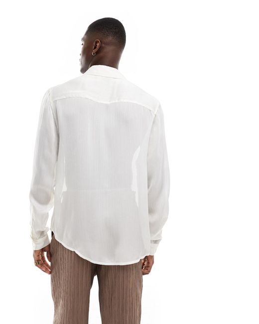 Camicia comoda con colletto basso crema con fiori applicati di ASOS in White da Uomo