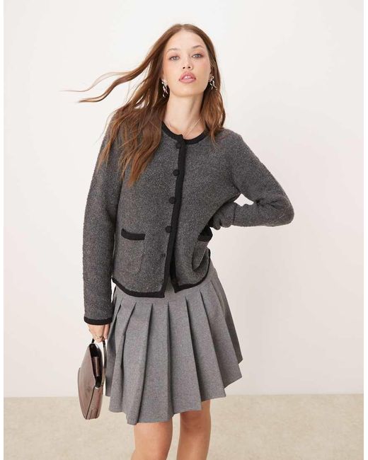 Cardigan Girocollo Bouclé di Nobody's Child in Gray