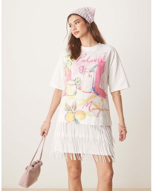 ASOS White – kurzes bedrucktes t-shirt-kleid mit fransen