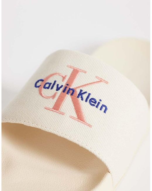 Calvin Klein Natural Jeans Essential Logo Slides