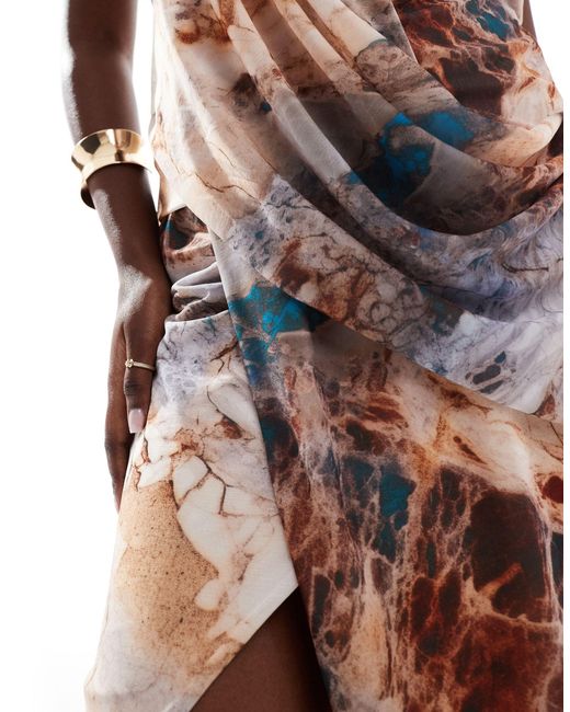 ASOS Multicolor – tief ausgeschnittenes wickelkleid mit schmalen trägern und marmormuster