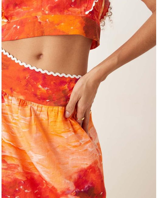 Hope & Ivy Orange Scallop Trim Tiered Midi Skirt Co-Ord