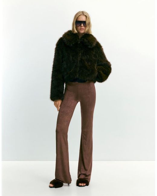 Pull&Bear Flare-Broek Met Textuur in het Brown