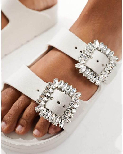 SIMMI White Simmi London Meilani Buckle Chunky Flat Sandals