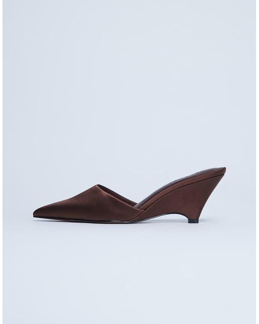 TOPSHOP White Annie Wedge Closed Toe Shoe