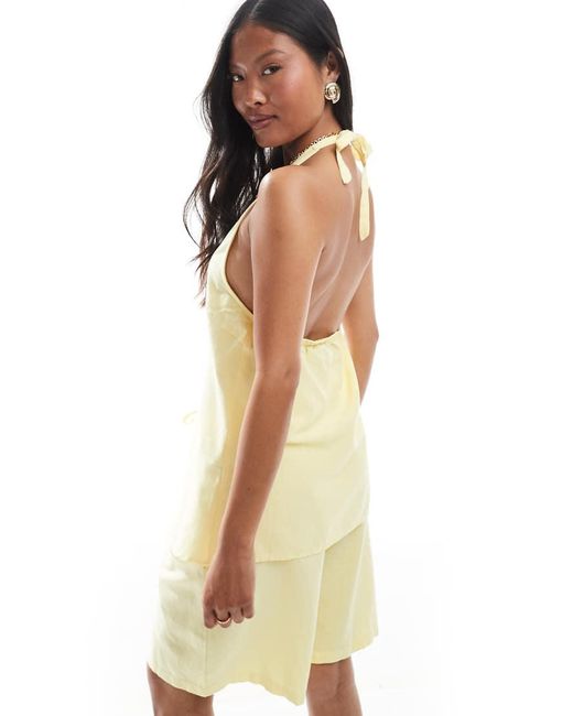 Chaleco Amarillo Tenue Con Cuello Halter De (Parte De Un Conjunto) Vero Moda de color Yellow
