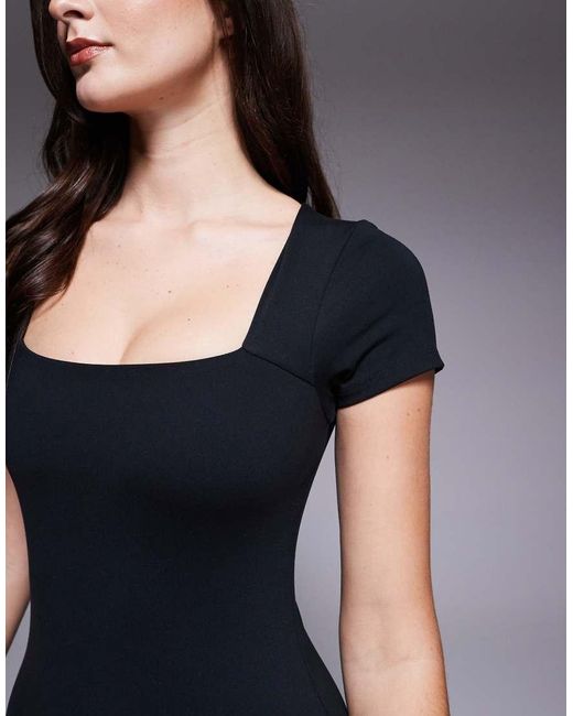 4505 Black Hourglass Soft Touch Square Neck Short Sleeve Romper