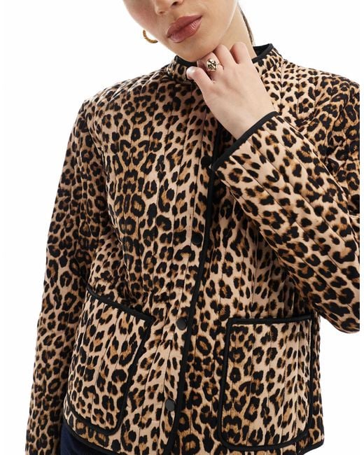 Vero Moda Multicolor – steppjacke mit leopardenmuster