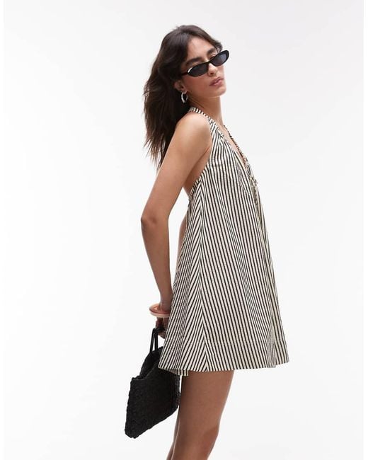 Vestido Corto A Rayas Monocromáticas De Corte Trapecio Con Cuello Halter De TOPSHOP de color Gray
