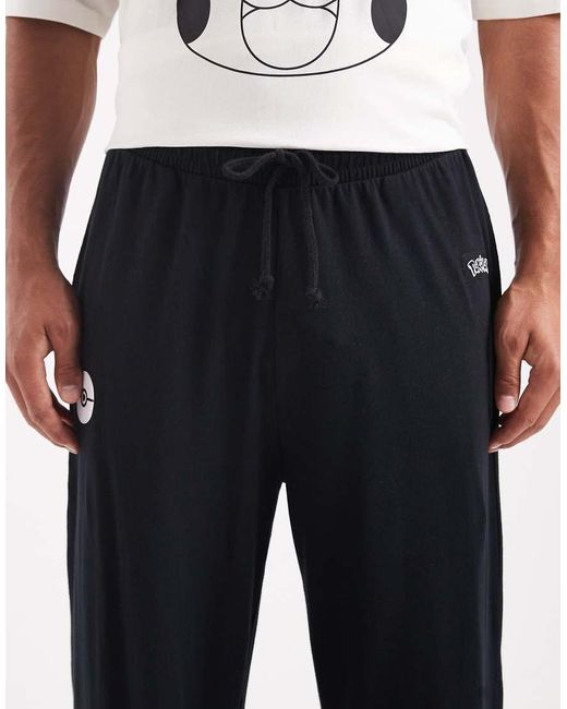Pijama Con Diseño De Pokémon De ASOS de hombre de color White