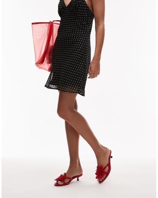 Sandalias Rojas De Tacón Bajo Con Diseño Floral De Punto Ish De TOPSHOP de color Red