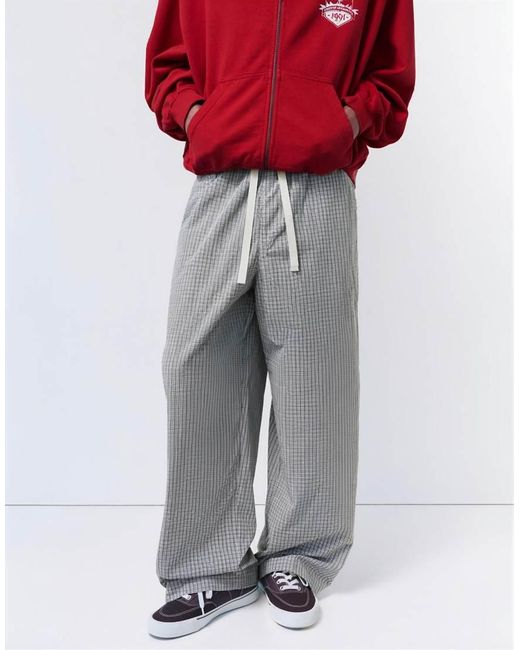 Pull&Bear Red Checked jogging Trousers for men