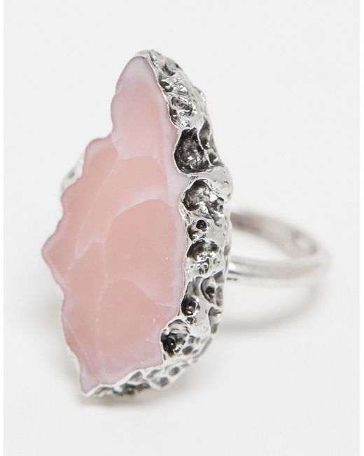 Reclaimed (vintage) White Ring With Faux Rose Quartz
