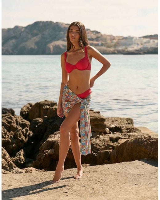 The Frolic Multicolor Exclusive Mesh Multiway Sarong