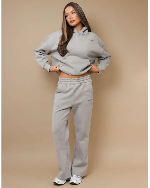 SIMMI Gray Maeve Essentials Hoodie