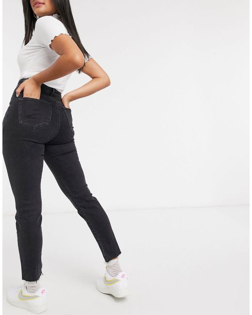 Mom jeans neri stretch con spacchi sul davantiStradivarius in Denim di  colore Nero - 41% di sconto | Lyst