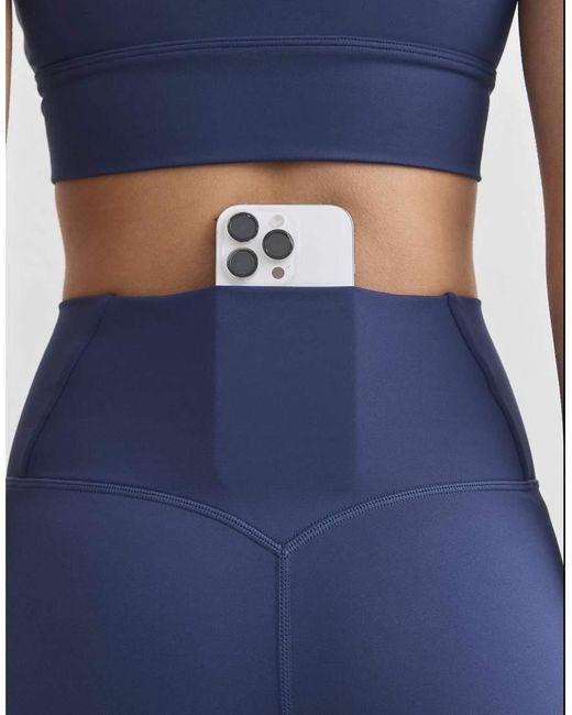 Core Aim'n de color Blue