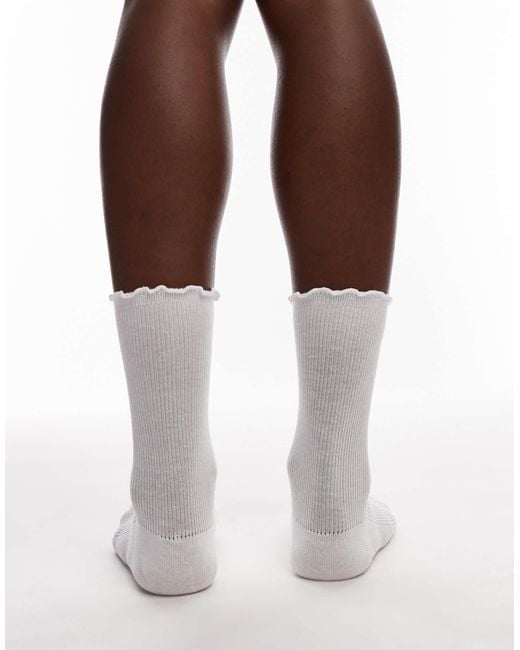TOPSHOP White Ribbed Ruffle Socks