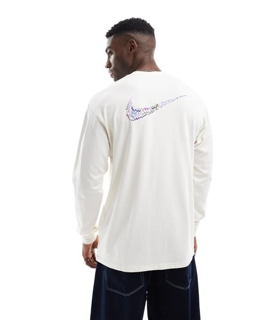 Nike Men's White Doodle Swoosh Graphic Longsleeve T-shirt
