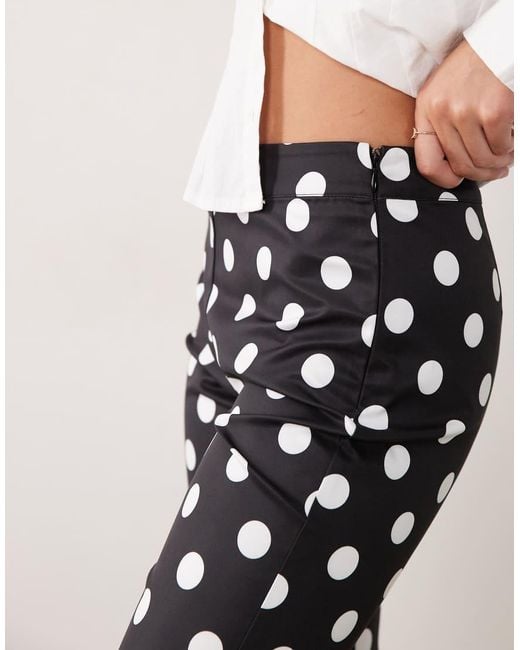 The Frolic White Exclusive Capri Trouser