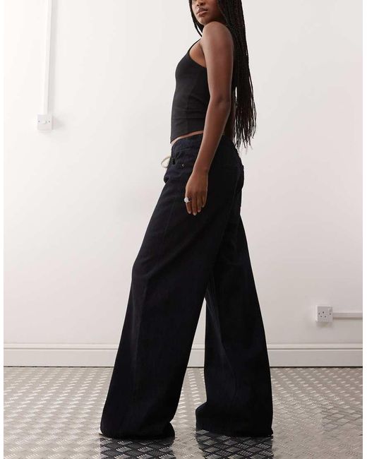 Muse di Lioness in Black
