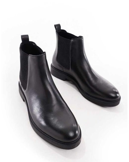 Schuh Black Dice Round Toe Chelsea Boots for men